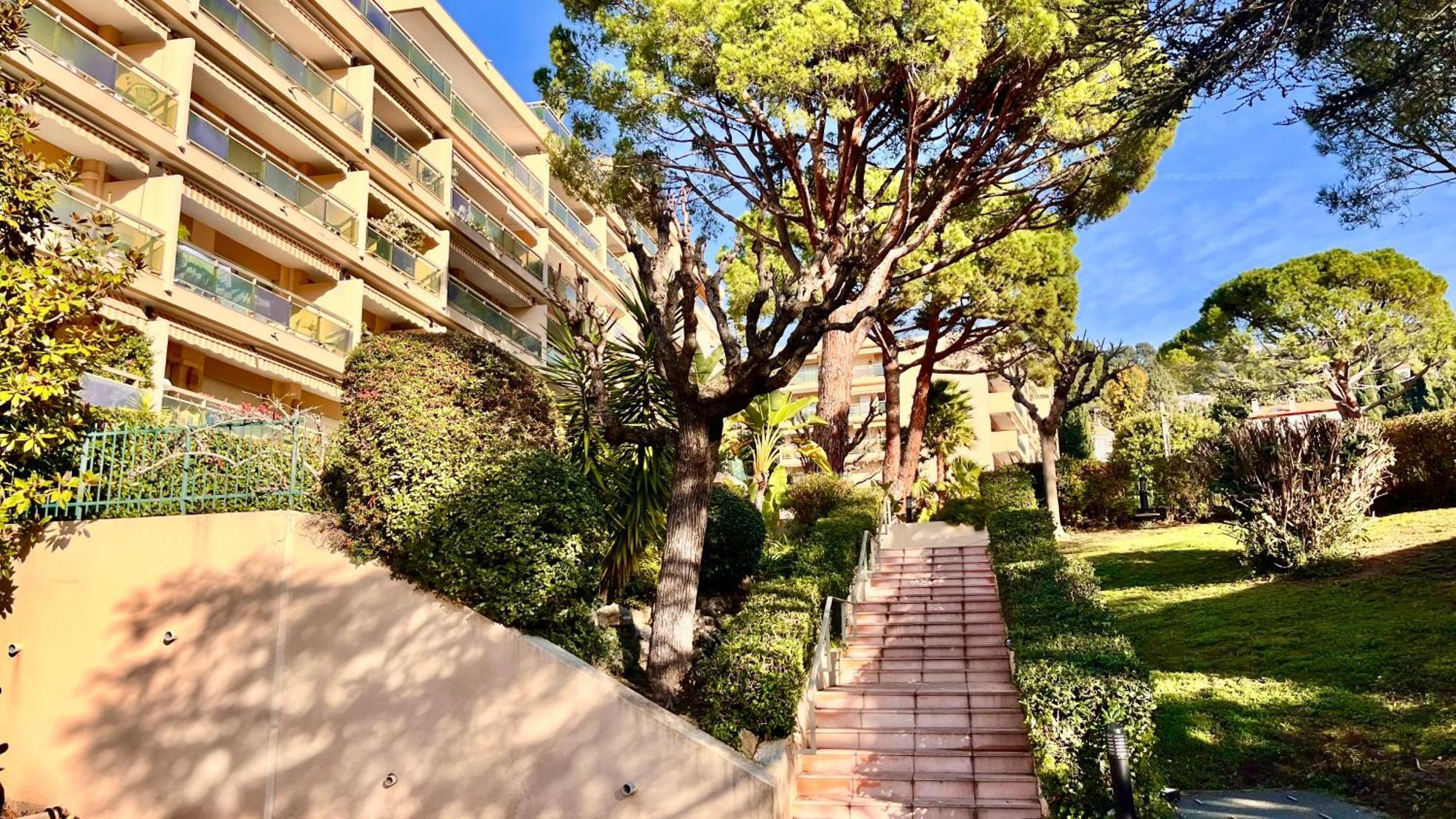 L'Azur - Apt De Standing - Piscine - Parking Le Cannet Exteriör bild